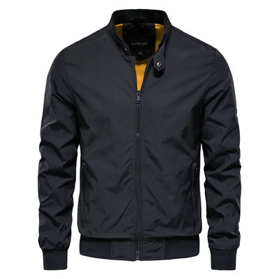 OLAVI™ | LEDIGT BRISJACKA